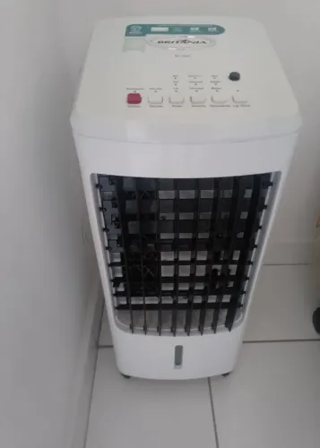 Climatizador de Ar Britânia 5 em 1 Capacidade 3,2L