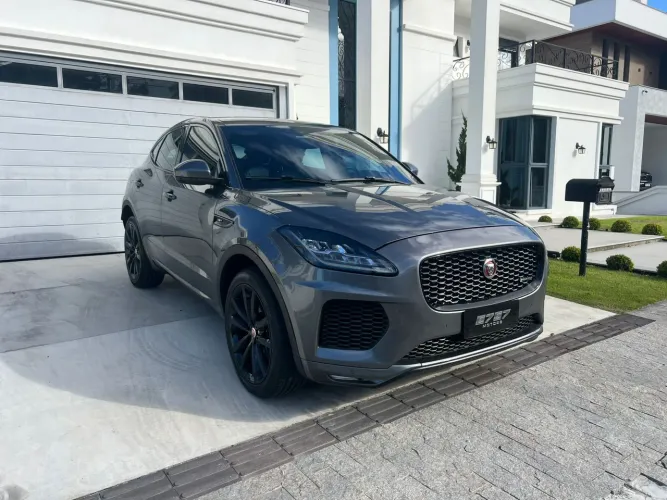 Jaguar E-Pace R-DYN. HSE 2.0 AWD 250cv AUT Flex 2019