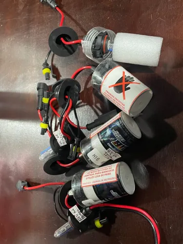  Xenon a lâmpada vários modelos a unidade cada uma já testada !