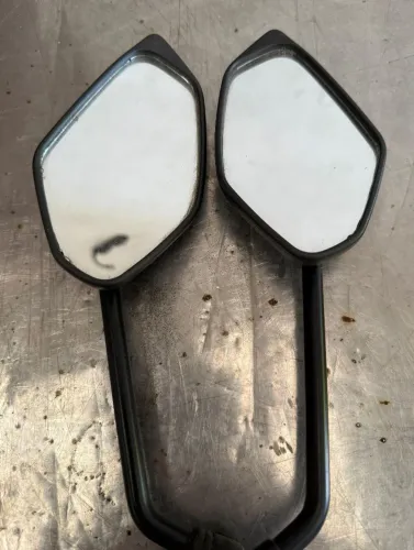 Retrovisores para moto
