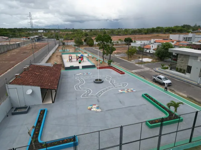 Residencial Jardim Europa. Lote medindo 11x25 à venda.