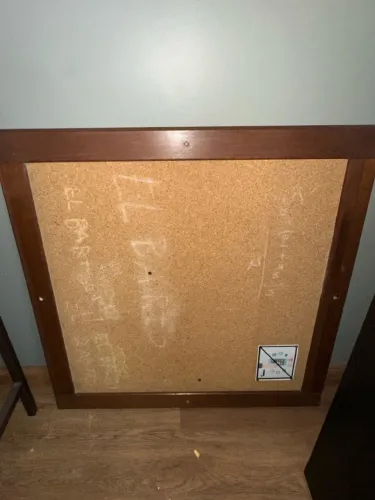 Quadro de Cortiça com Moldura
