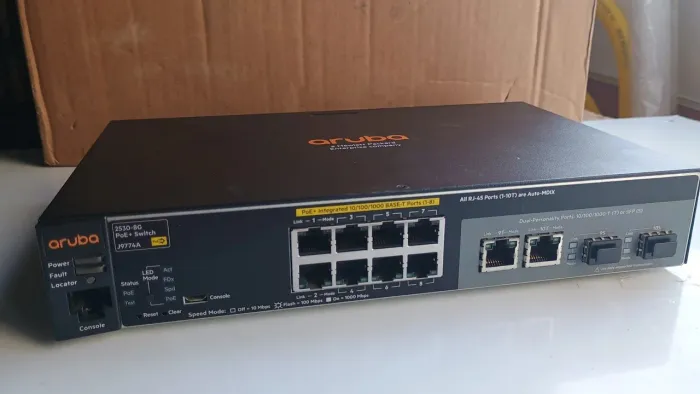 switch aruba 2530-8g-poe