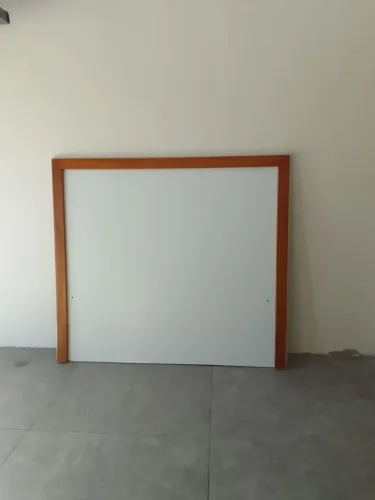 Cabeceira de Cama com Moldura de Madeira casal