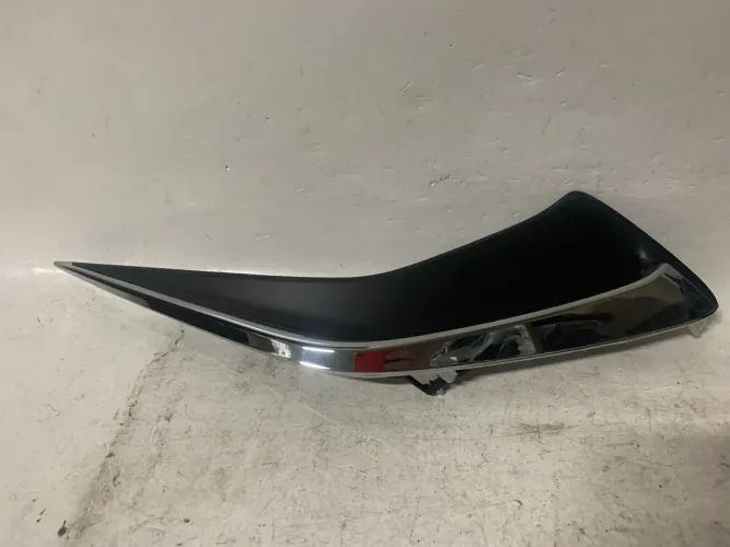 Moldura Parachoque Lexus Es 19/23 lado direito passageiro 