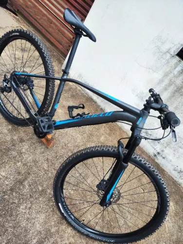 Bike specialized rockhopper