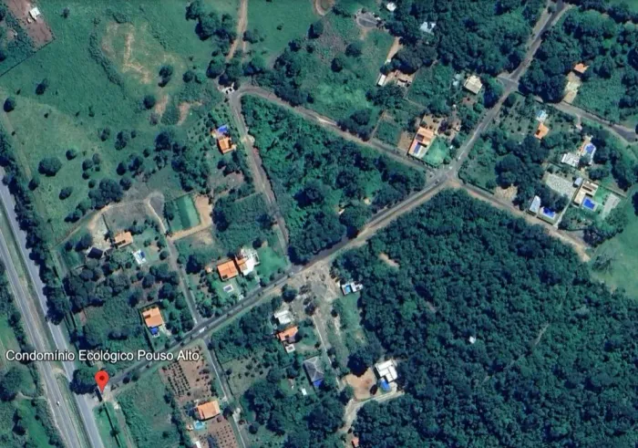 Lote em condomínio de chácaras Lote à Venda, 2110.00 por R$ 190000.00 no setor Área Rural