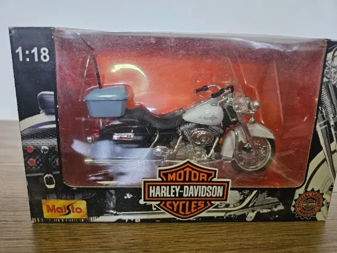 Harley Davidson miniatura 1:18