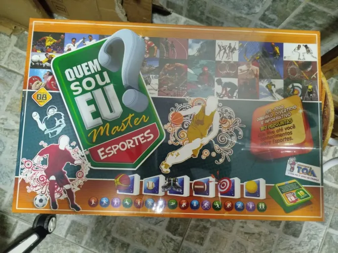 Jogo de Tabuleiro Quem Sou Eu - Master Esportes