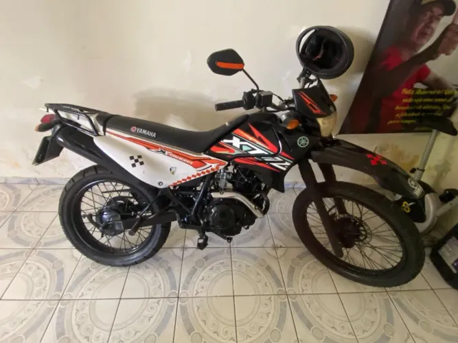 Xtz bem conservada
