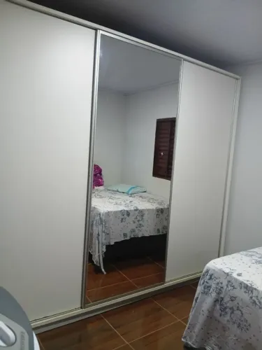 Vendo Guarda roupa grande muito conservado