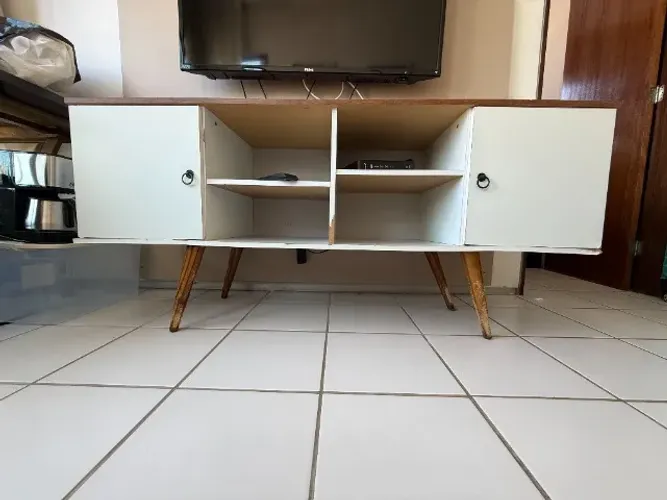 Rack Estrela Branco Acetinado para Sala e TV branco acetinado