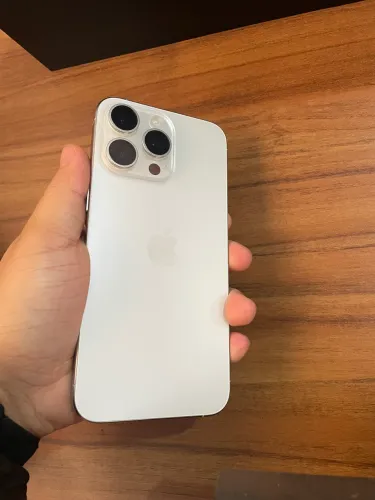 Vendo iPhone 15 pro Max