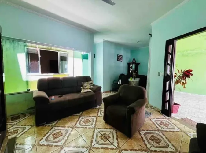 Vende-se casa na cabanagem Rc