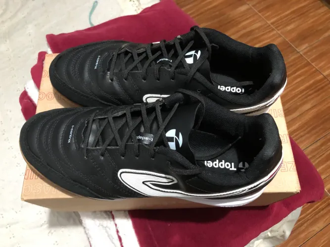 Chuteira Futsal Topper Maestro Club V 43