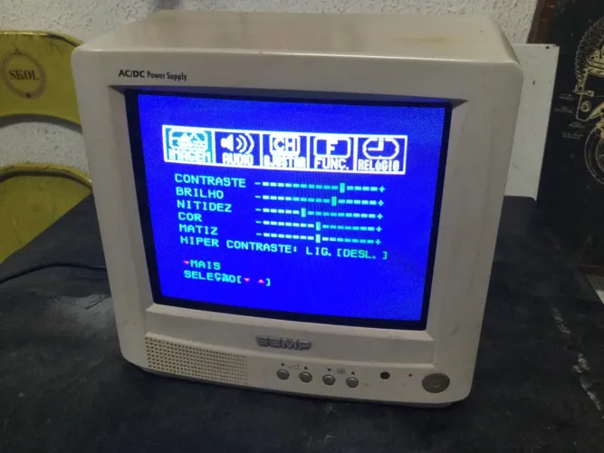 Tv antiga semp 10 polegadas p games antigos