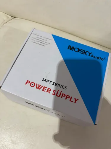 Fonte Isolada 10 Pedais Power Supply Mosky Mpt-10 Usb 127/220v