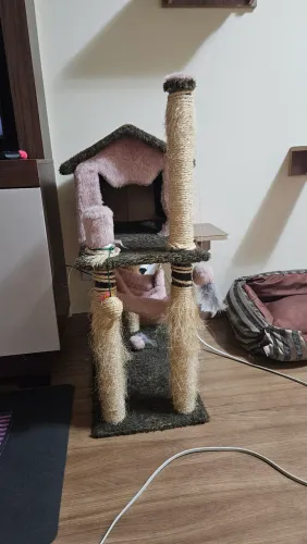 Vendo castelo arranhador para gatos