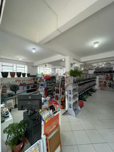 Vendo agropecuária completa