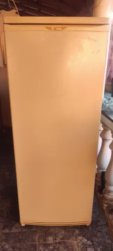 Geladeira Dako degelo