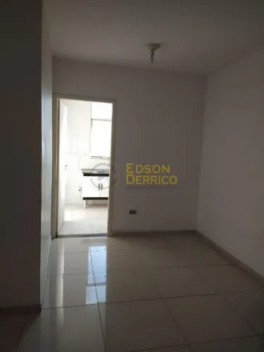 Apartamento com 2 quartos à Venda, Centro - Pindamonhangaba