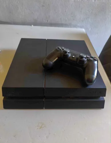 PS4 slim