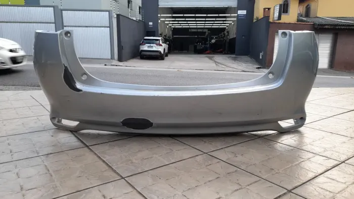 Parachoque traseiro Yaris hatch 2018 2019 2020 21 original 