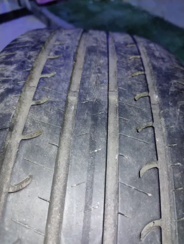Pneus 215/60/17