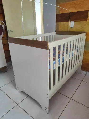 Berço Americano 100%Mdf Semi novo 
