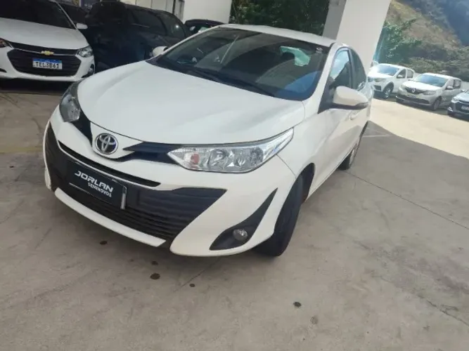 Toyota Yaris XL Sedan 1.5 Flex 16V 4P Mec. 2019