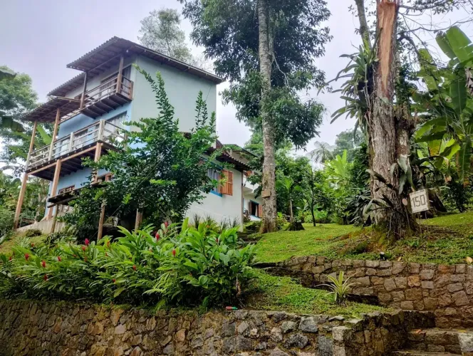 Duas casas + dois lofts no bairro Várzea do Corumbê - Paraty - RJ