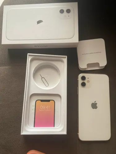 iPhone 11 128gb estado de novo 