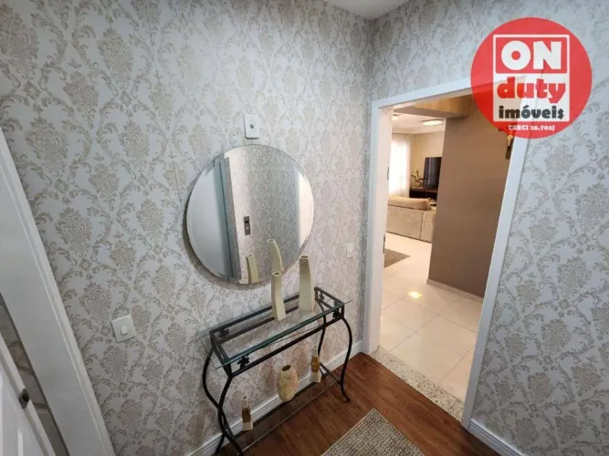 Belo e confortável apartamento na Ponta da Praia.