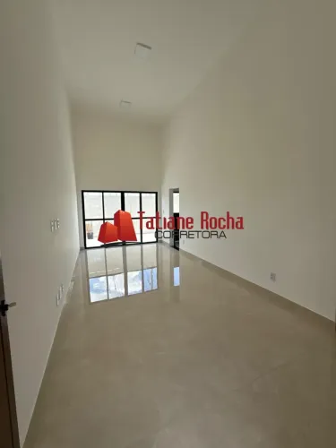 Alugo excelente casa no condomínio Mangata.