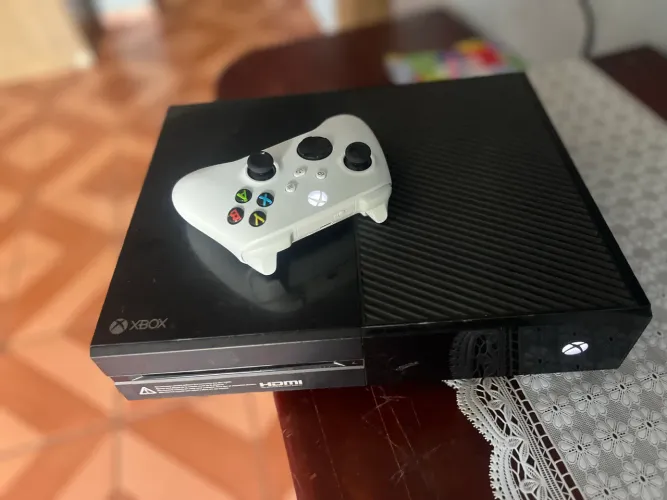 Xbox one s semi-novo!