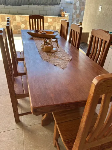 Vendo mesa madeira