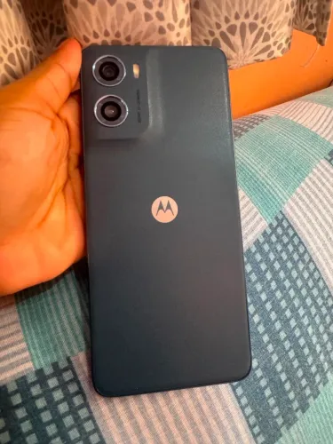 Moto g06