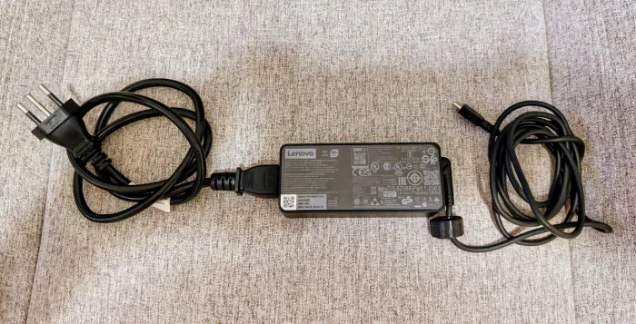 Fonte Original Lenovo 65W USB-C ADLX65YCC3D (leia a descrição)