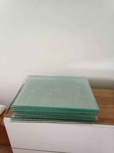 Vidro modulado 4mm, 30x40 - kit com 18 unidades 