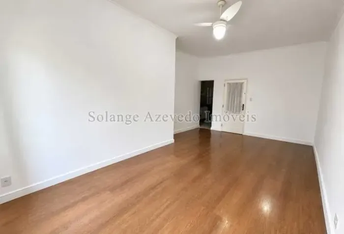 Apartamento de 3 quartos no Coração do Largo da 2ª Feira na Tijuca - Rio de Janeiro - RJ