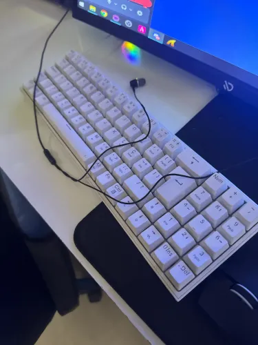 Teclado Redragon Pollux 79Keys white