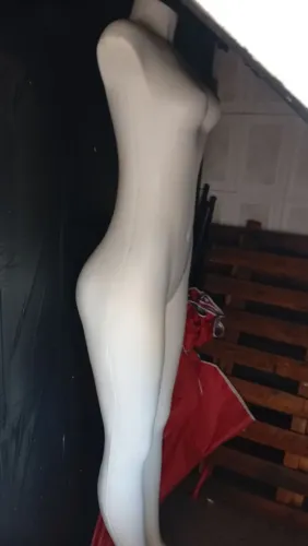 Manequim feminino
