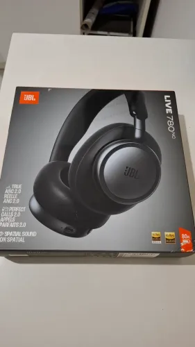 Fone jbl live 780nc