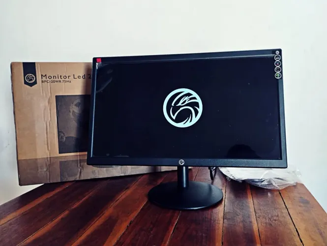 MONITOR BRAZILPC 20 POLEGADAS LED WIDESCREEN HDMI/VGA 20BPC-WR 75HZ PRETO