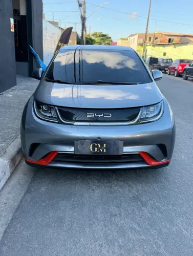 BYD Dolphin EV (Elétrico) 2025