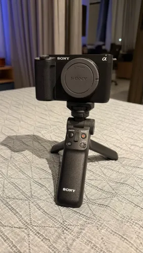 Sony ZV-E1 Full Frame 4K | Câmera Profissional para Vídeo e Cinema