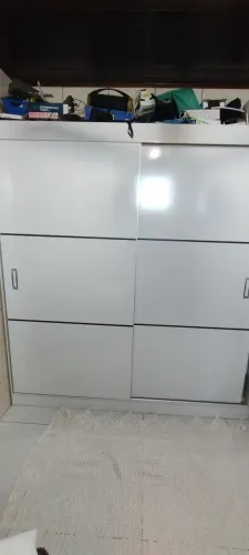 Guarda roupa duas portas