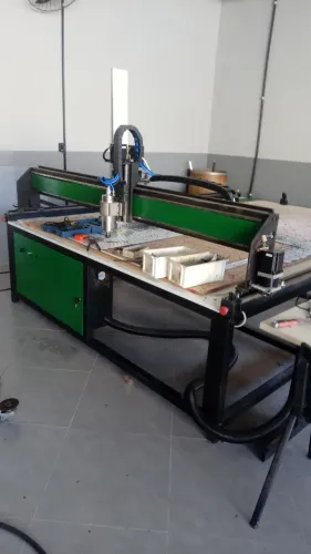 Tecnico em maquina cnc router e laser 