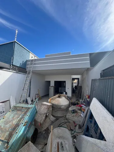 Casa com 3 quartos, sendo 1 suíte, no Plano Diretor Sul de Palmas. REF: 76