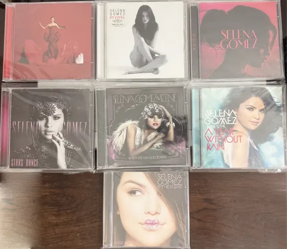 Kit Completo Selena Gomez 7 CDs nacionais